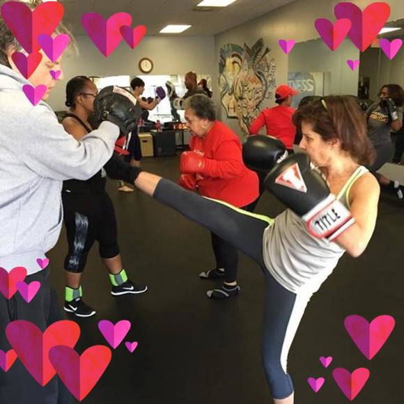 Meet your Posher, Lisa - Picture 1 of 1